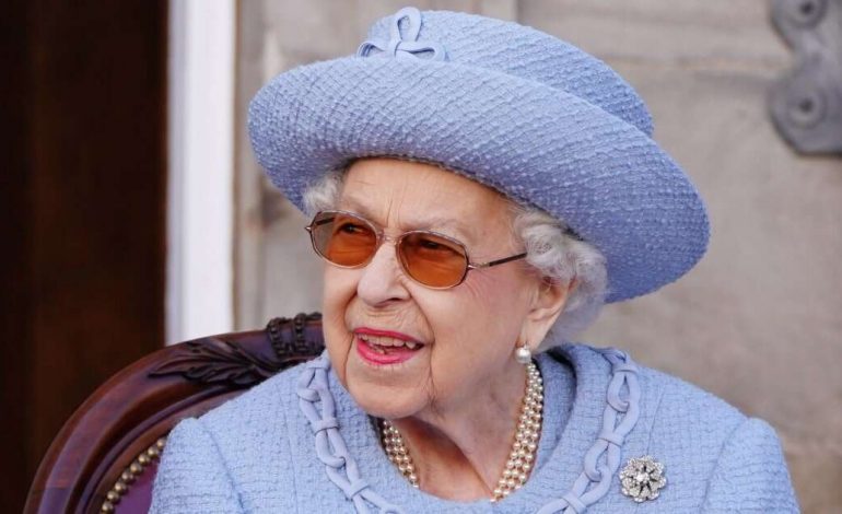  Adieu Mama: If Queen Elizabeth II Was A Nigerian